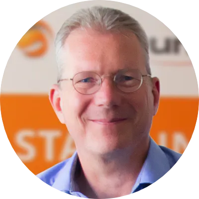 signum chefentwickler jerhardt